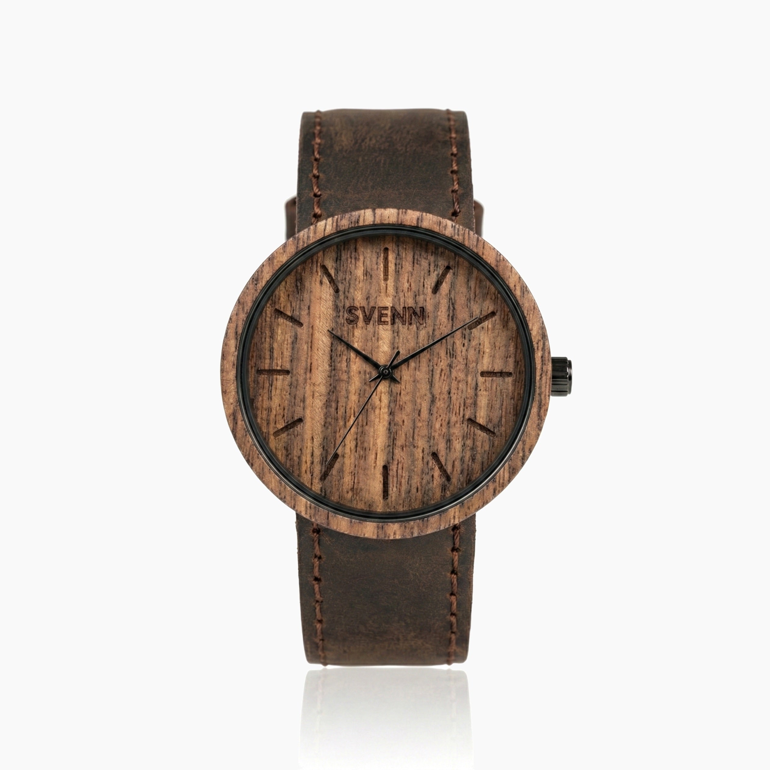 Doğal ceviz ağacının zarafetini taşıyan Aura Darkbrown kadın ahşap kol saati.