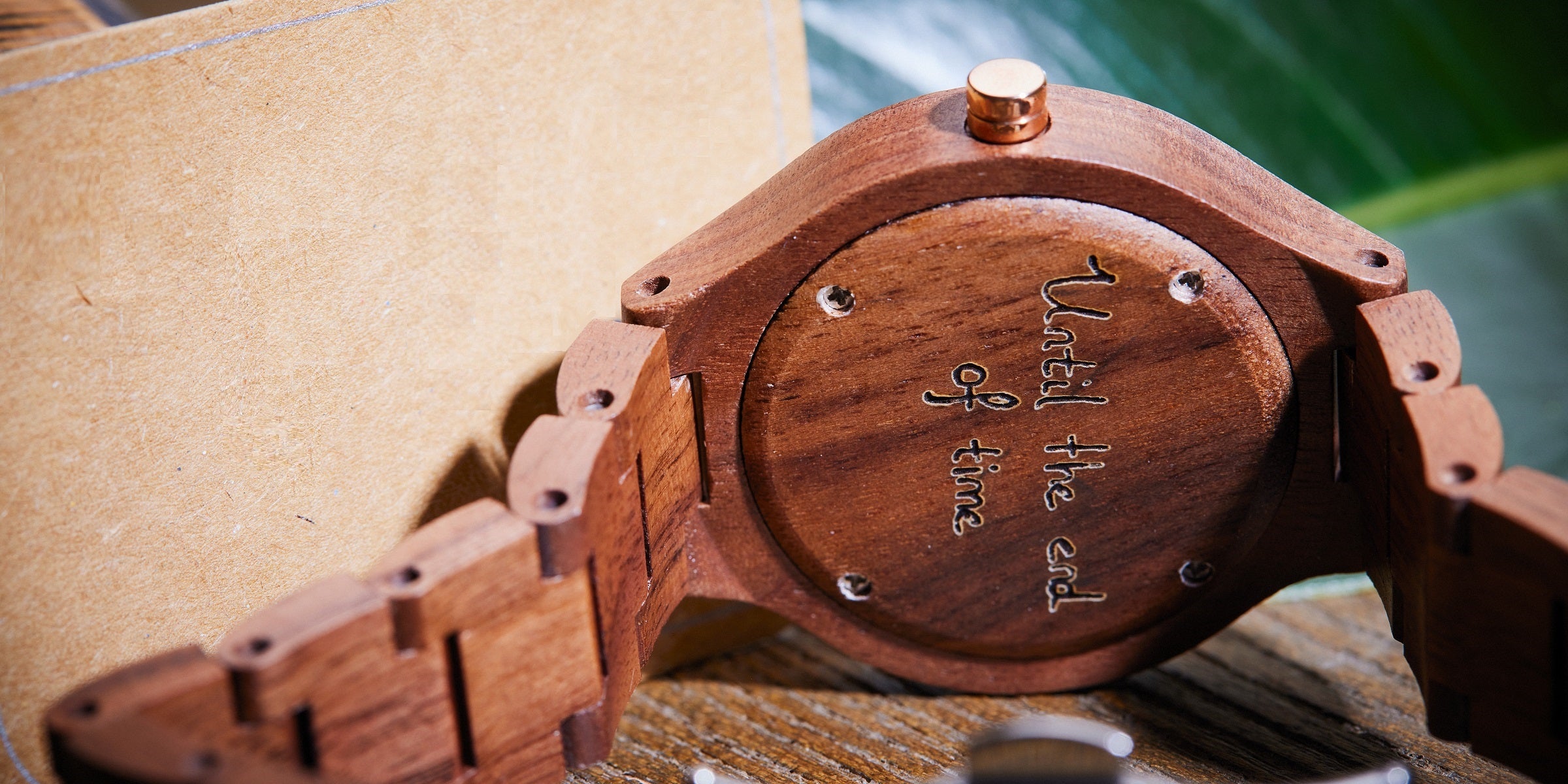 wood watch with engraving