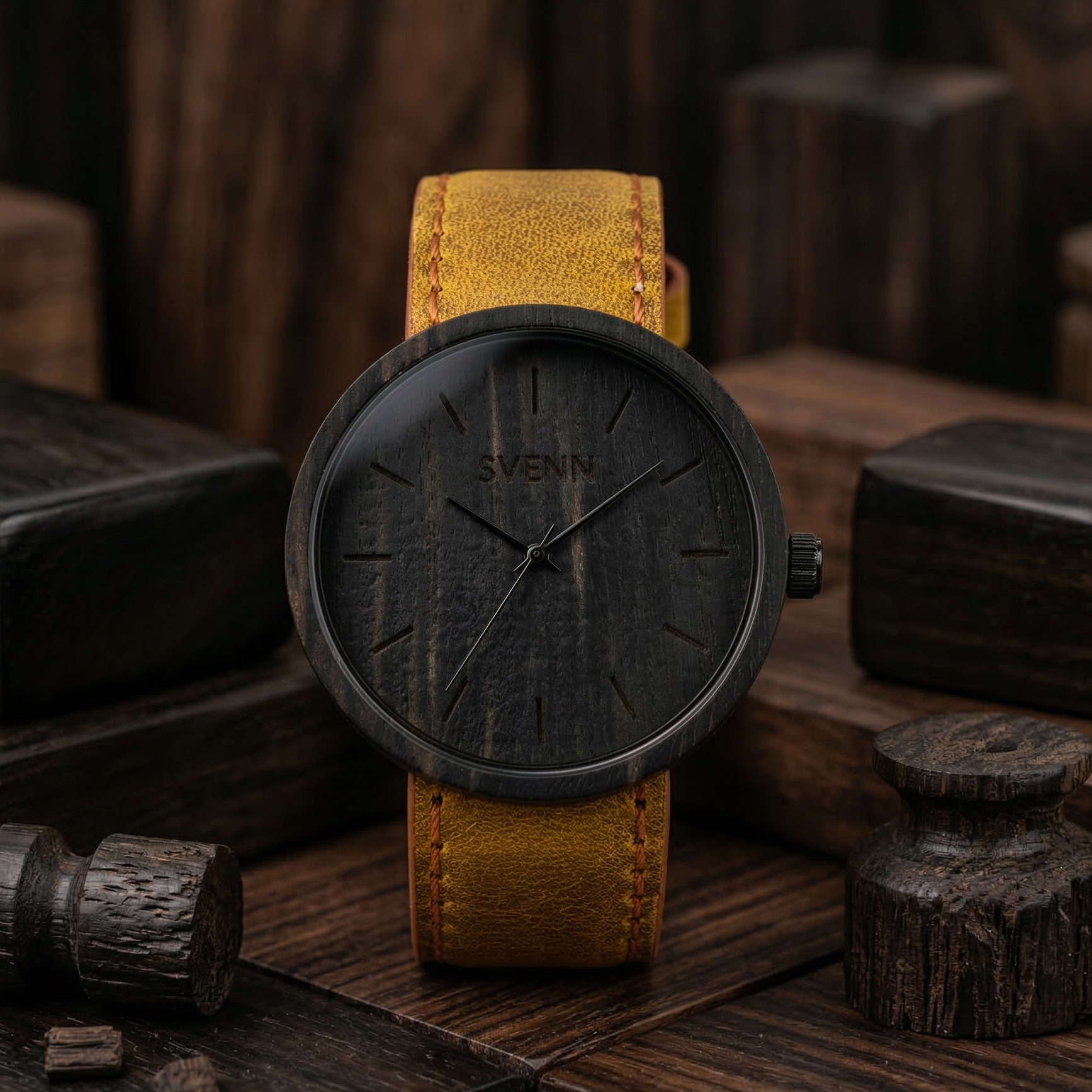 Sevgiliye hediye erkek kategorisinde fark yaratan, el yapımı Terra Earth Kol Saati & Abanoz Ağacı modelinin pürüzsüz dokusu.