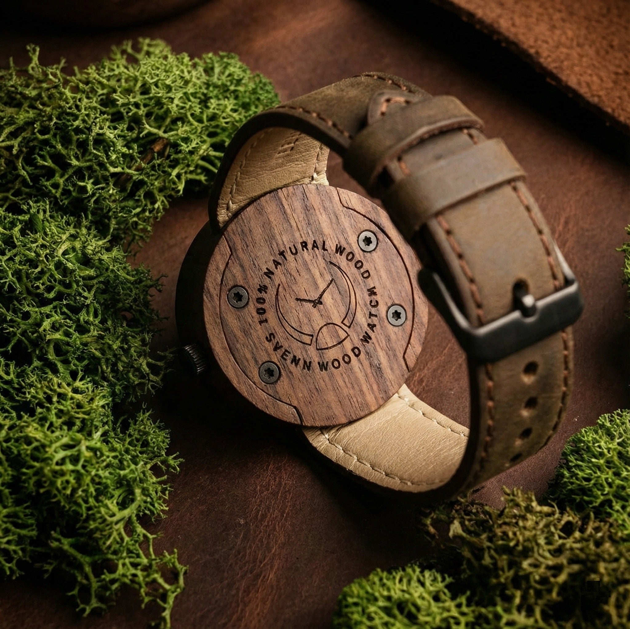 Babalar günü ve özel günler için ideal babalara hediye ahşap saat modeli.